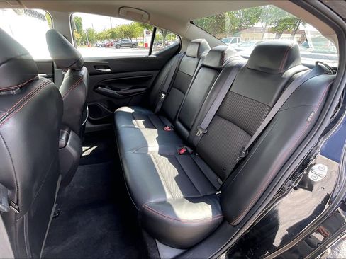 Used 2025 Nissan Altima 2.5 SR FWD image 28