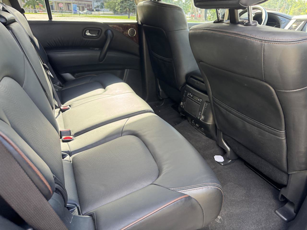Used 2019 Nissan Armada Platinum AWD/4WD image 39