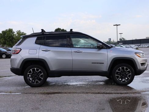 Used 2019 Jeep Compass Trailhawk w/ Safety & Security Group AWD/4WD image 7
