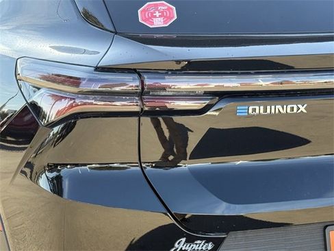 New 2026 Chevrolet Equinox EV LT image 6