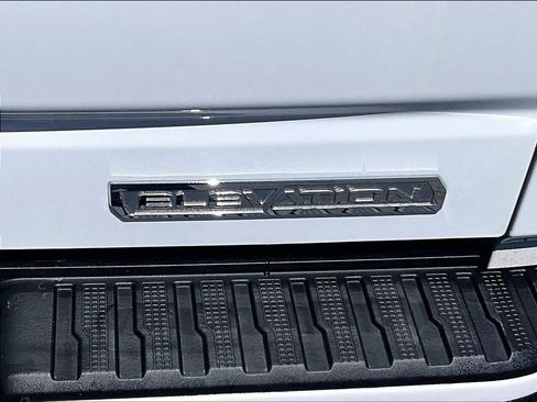 Used 2023 GMC Sierra 1500 Elevation AWD/4WD image 29