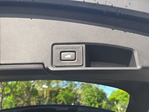 Used 2025 Acura RDX SH-AWD w/ Technology Package image 33