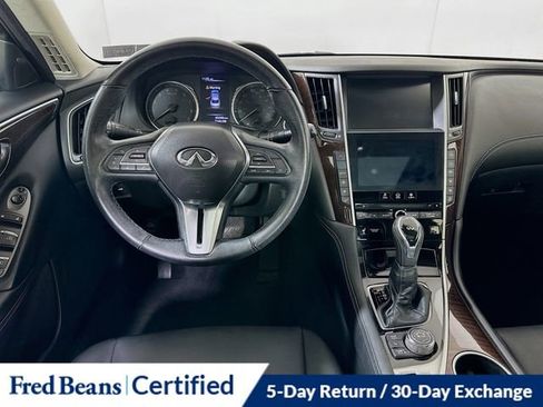 Used 2018 INFINITI Q50 Luxe w/ Essential Package (3.0T Luxe) image 25