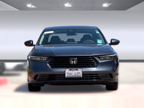 Certified 2023 Honda Accord EX image 5