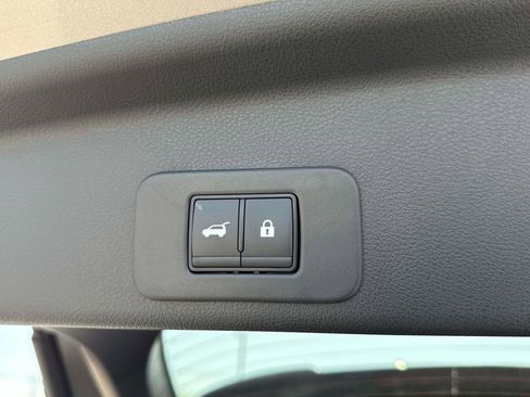 Used 2026 Nissan Murano Platinum w/ Cargo Package AWD/4WD image 22