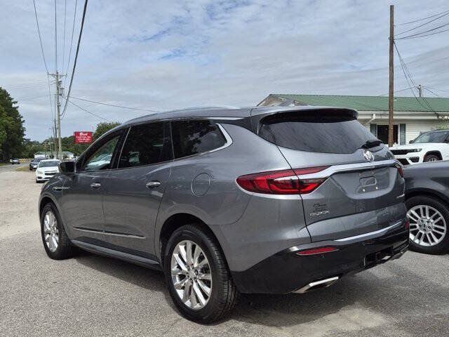 Used 2018 Buick Enclave Premium w/ Trailering Package FWD image 4