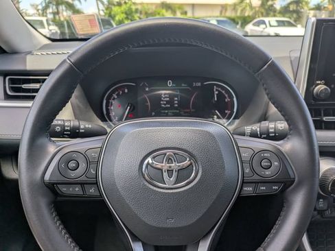 Used 2025 Toyota RAV4 XLE Premium FWD image 29