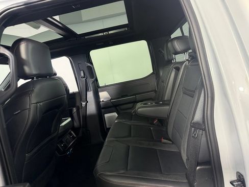 Used 2025 Ford F150 Raptor AWD/4WD image 29