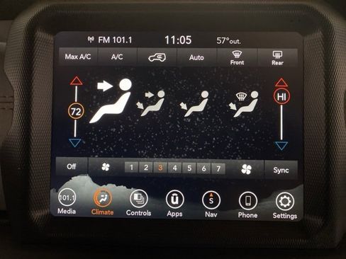 Used 2021 Jeep Wrangler Unlimited Sahara image 45