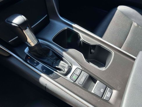 Used 2022 Honda Accord Sport image 14