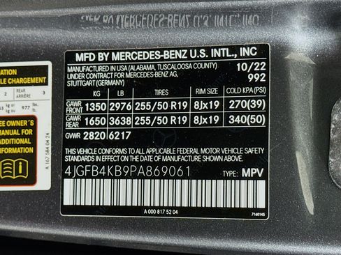 Used 2023 Mercedes-Benz GLE 350 4MATIC w/ Premium Package image 40