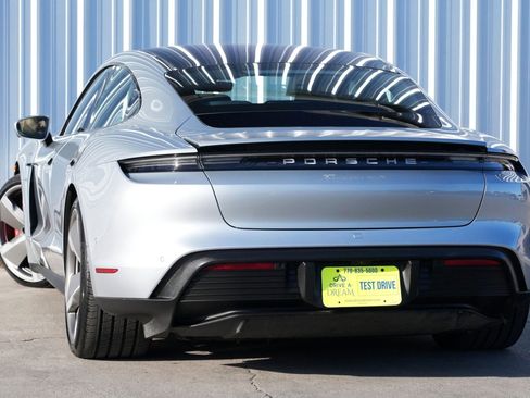 Used 2020 Porsche Taycan 4S w/ Premium Package image 6