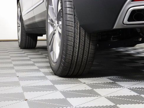 New 2025 Cadillac XT5 Premium Luxury w/ Technology Package image 9