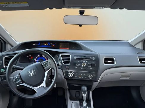 Used 2013 Honda Civic LX image 11