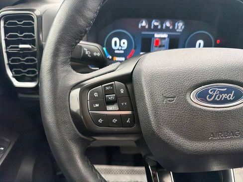 Used 2024 Ford Ranger Lariat w/ FX4 Off-Road Package AWD/4WD image 17