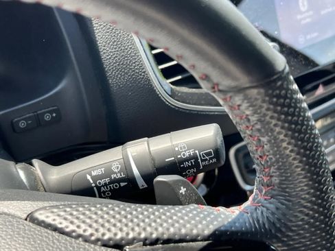 Used 2024 Honda Passport Black Edition image 19