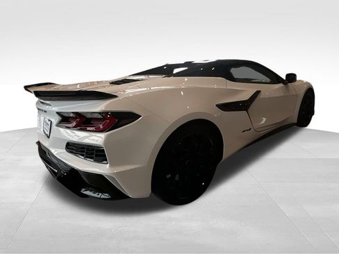 Used 2025 Chevrolet Corvette ZR1 w/ Stealth Interior Trim Package RWD image 8