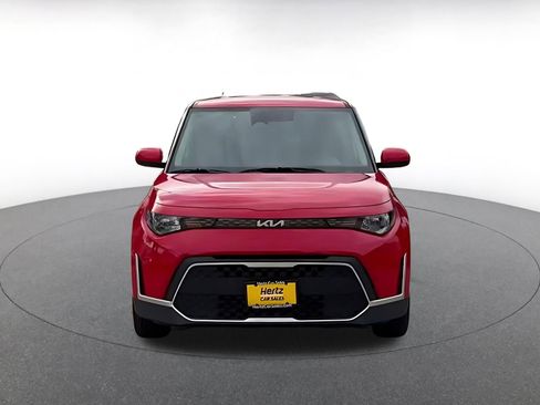 Used 2025 Kia Soul LX w/ LX Technology Package FWD image 4