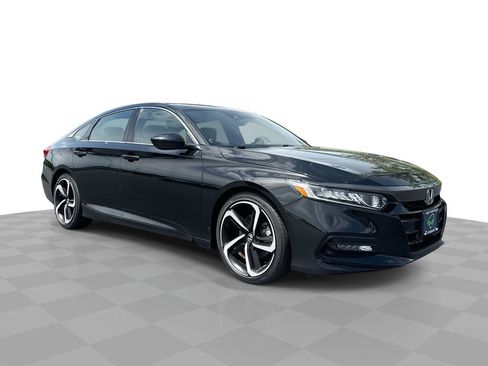 Used 2019 Honda Accord Sport image 1