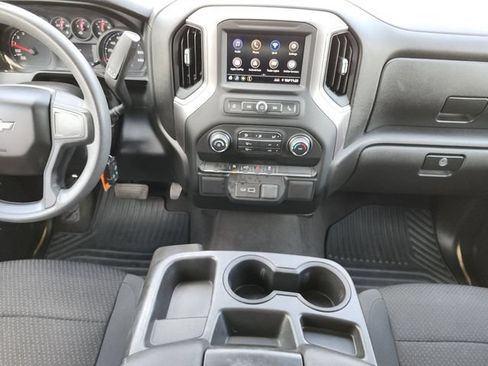 Used 2022 Chevrolet Silverado 1500 Custom AWD/4WD image 21
