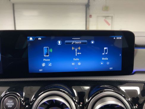 Used 2025 Mercedes-Benz CLA 250 image 25