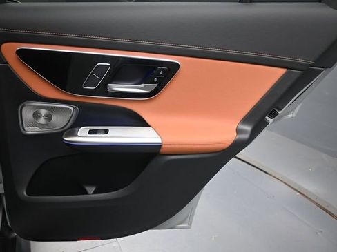 New 2026 Mercedes-Benz GLC 300 image 29