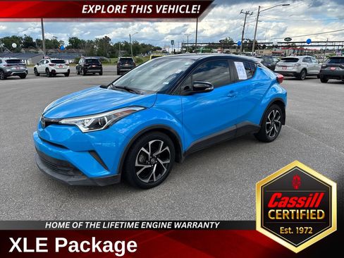 Used 2019 Toyota C-HR XLE FWD image 1