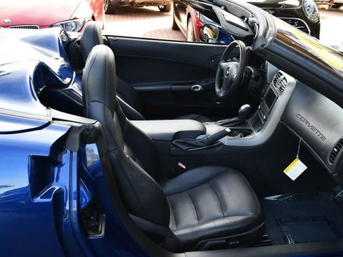 Used 2007 Chevrolet Corvette Convertible w/ Preferred Equipment Group RWD image 51