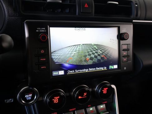 Used 2023 Toyota GR86 Premium w/ ALL Weather Mat Package (TMS) image 6