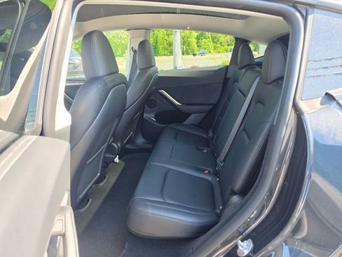 Used 2024 Tesla Model Y Performance AWD/4WD image 22