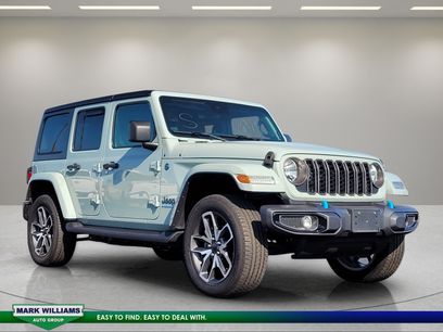 Used 2024 Jeep Wrangler Unlimited w/ Convenience Group
