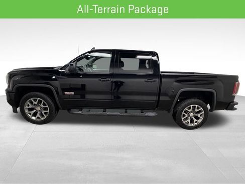 Used 2018 GMC Sierra 1500 SLT image 3