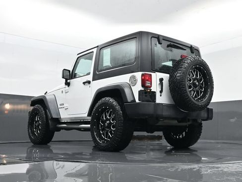 Used 2015 Jeep Wrangler Sport w/ Quick Order Package 24S AWD/4WD image 21