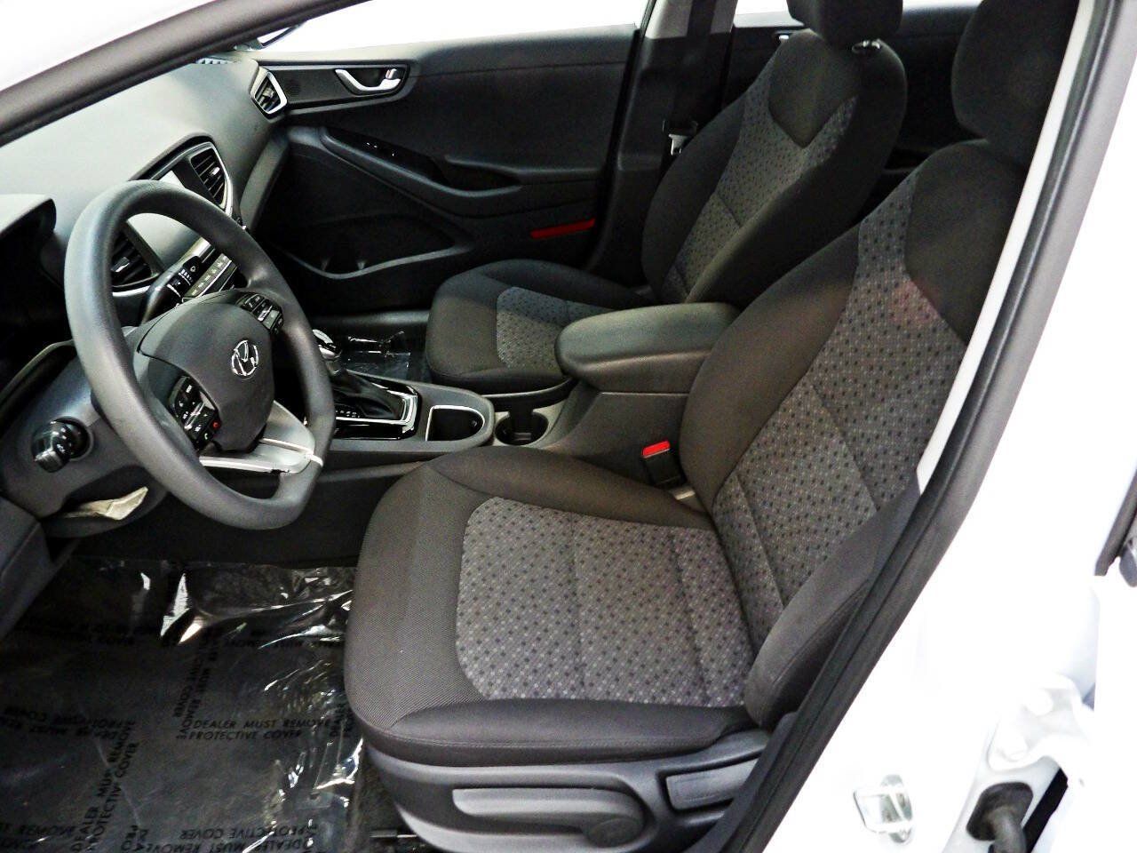 Used 2019 Hyundai Ioniq Blue FWD image 8