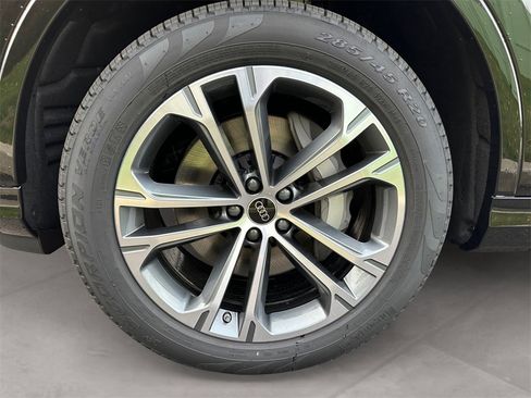 New 2026 Audi Q7 2.0T Premium image 14