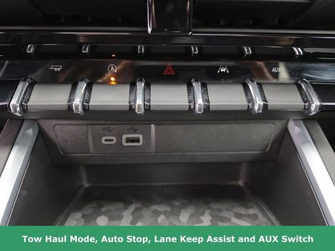 Used 2023 Chevrolet Colorado W/T w/ Safety Package image 36