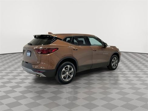 Certified 2023 Chevrolet Blazer LT w/ Driver Confidence Package image 11