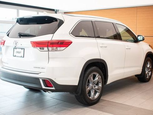 Used 2019 Toyota Highlander Limited AWD/4WD image 6