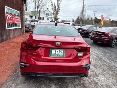 Used 2020 Kia Forte LXS FWD image 7