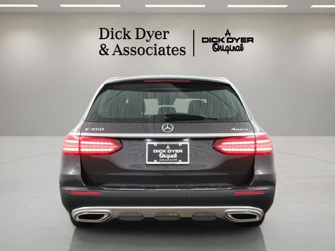 Used 2023 Mercedes-Benz E 450 4MATIC All-Terrain Wagon image 10