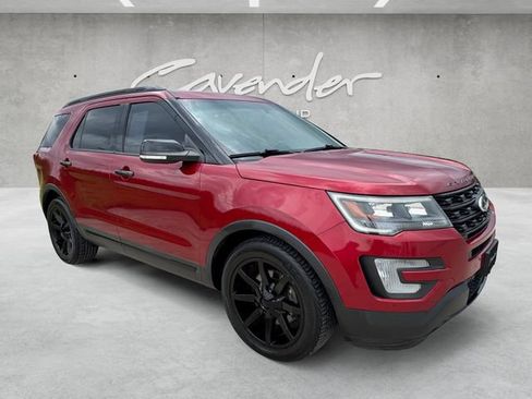 Used 2016 Ford Explorer Sport AWD/4WD image 2