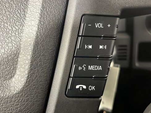 Used 2013 Ford F150 STX w/ Mid Equipment Group AWD/4WD image 24