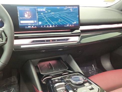 Used 2026 BMW 540i xDrive 540i xDrive image 46