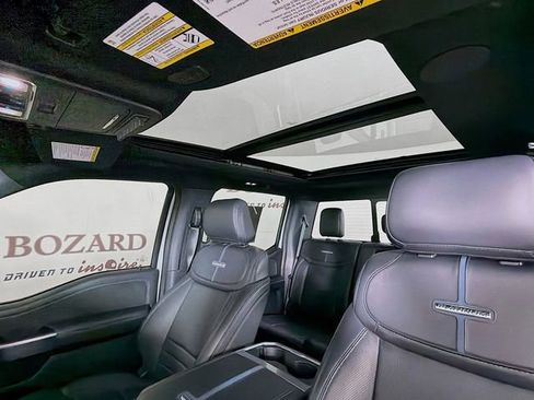 Certified 2025 Ford F350 Platinum w/ FX4 Off-Road Package AWD/4WD image 27