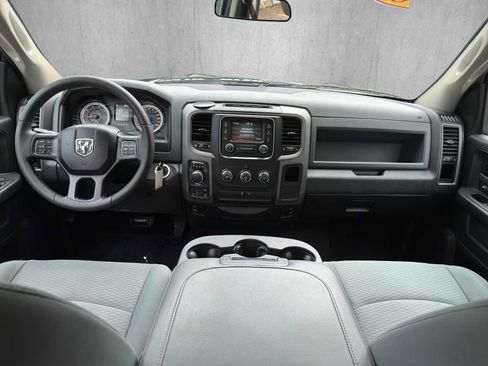Used 2018 RAM 1500 Express w/ Express Value Package AWD/4WD image 14
