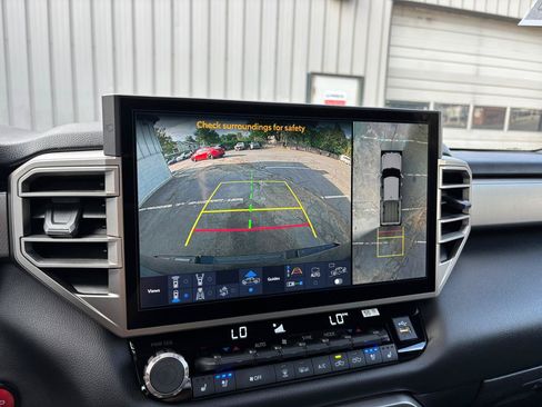 Used 2025 Toyota Tundra Limited w/ TRD Off-Road Package AWD/4WD image 9
