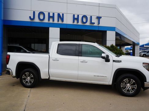 Used 2025 GMC Sierra 1500 SLT AWD/4WD image 11