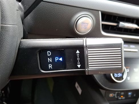 Used 2025 Hyundai Sonata Limited image 14