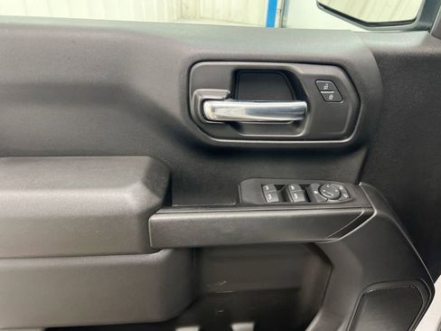Used 2023 Chevrolet Silverado 1500 Custom AWD/4WD image 20