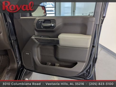 Used 2019 Chevrolet Silverado 1500 LTZ w/ LTZ Convenience Package image 7
